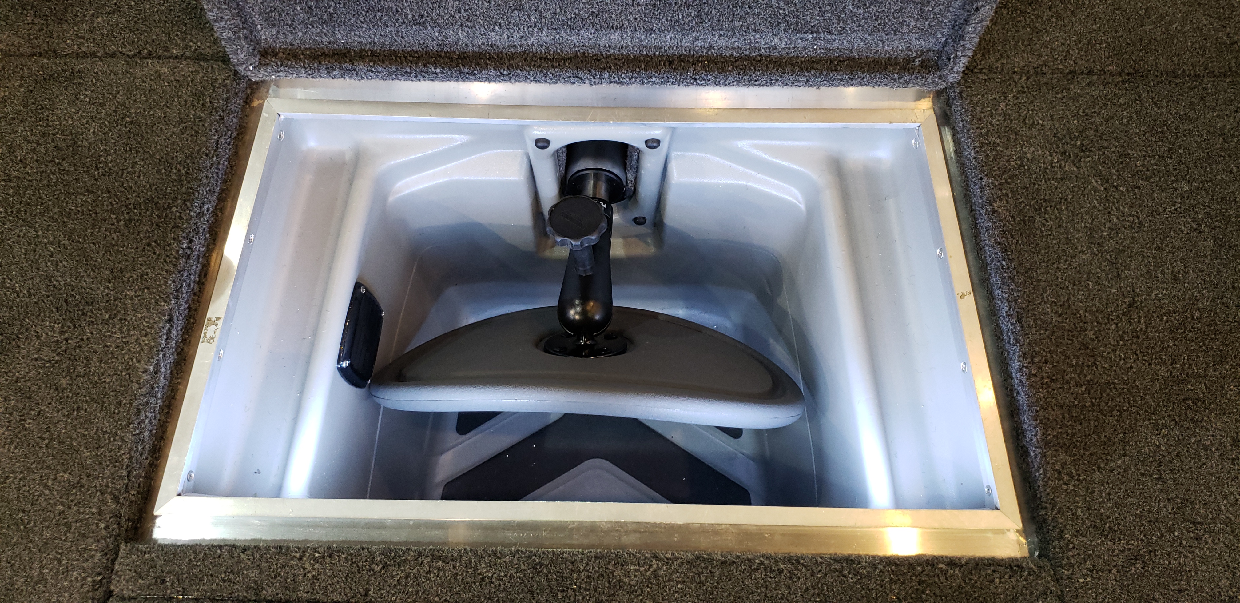 685 Sport Angler DC - Photo 6